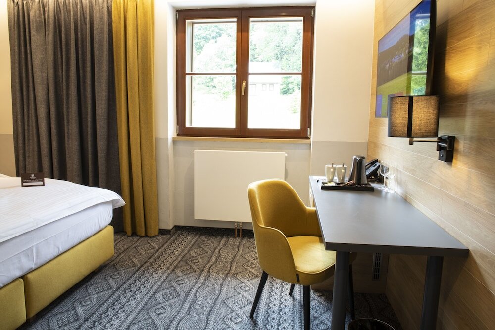 Четырёхместный номер Standard с 2 комнатами Amenity Hotel & Resort Orlické hory