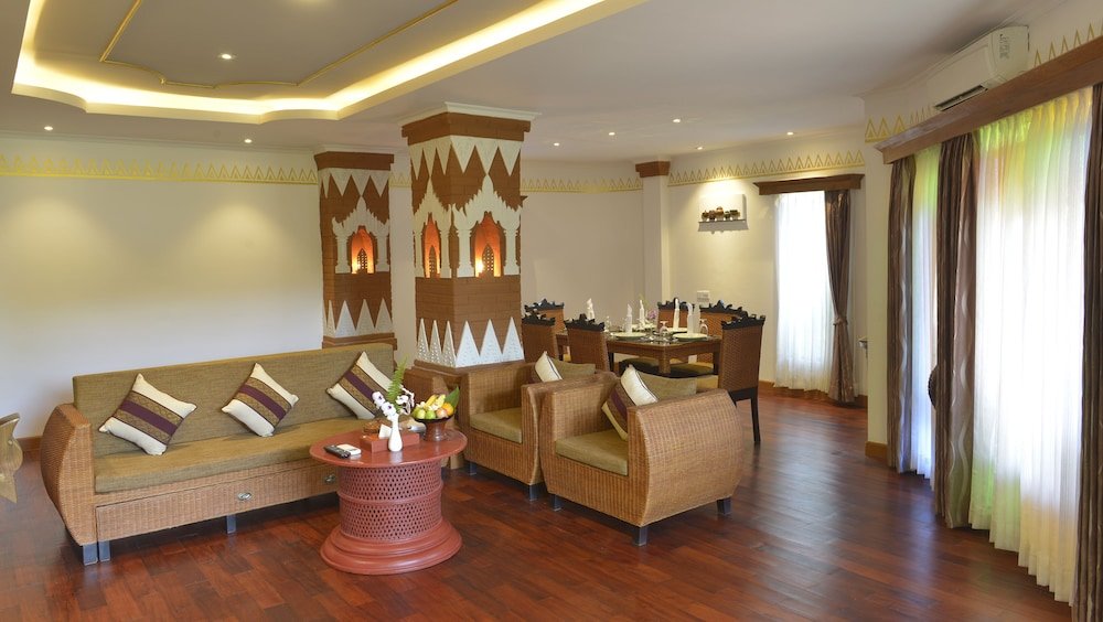 1 Bedroom Suite Ananta Bagan