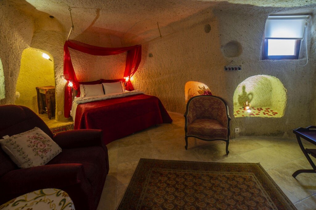 Двухместный люкс Demisos Caves Hotel