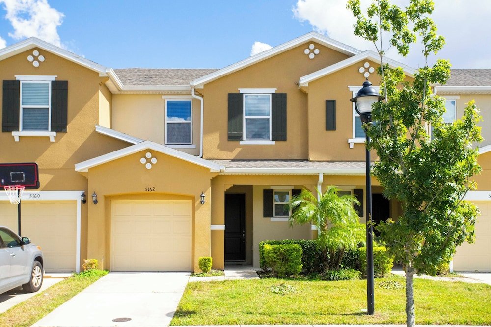 Hütte Four Bedrooms Townhome Close to Disney 5162a