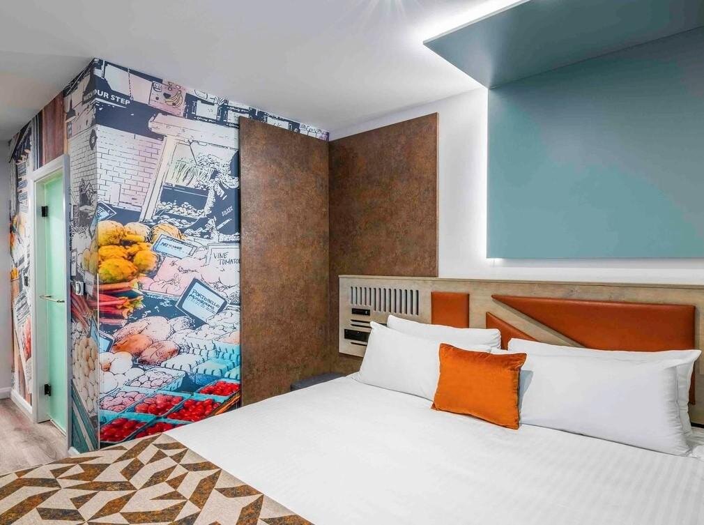 Standard Doppel Zimmer mit Balkon ibis Styles London Romford