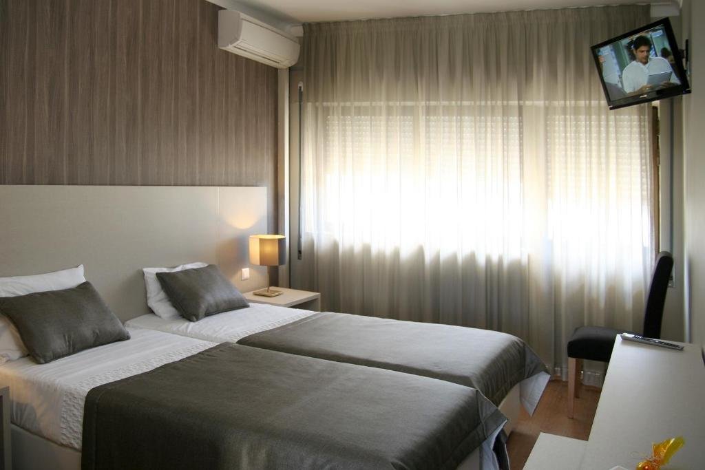 Habitación triple Estándar Hotel Douro Inn