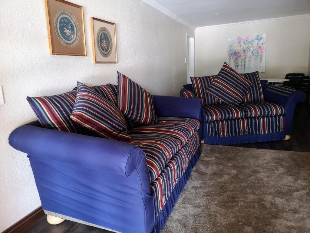 Economy Apartment Rest-a-While Guest House - Pretoria