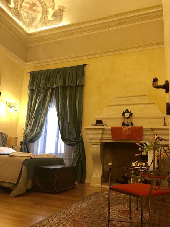 Deluxe Suite Casa Museo Palazzo Valenti Gonzaga