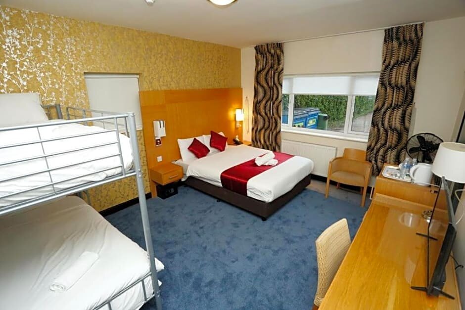 Номер Standard Acorn Lodge Hotel Gatwick & Parking