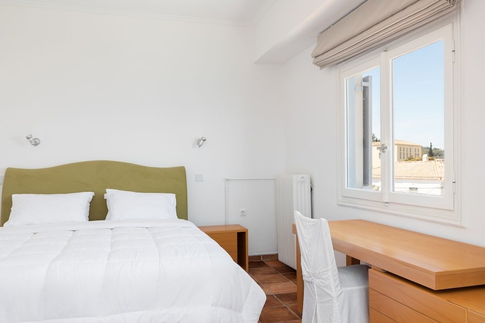 Standard Dreier Zimmer mit Balkon und mit Stadtblick Hotel Roumani