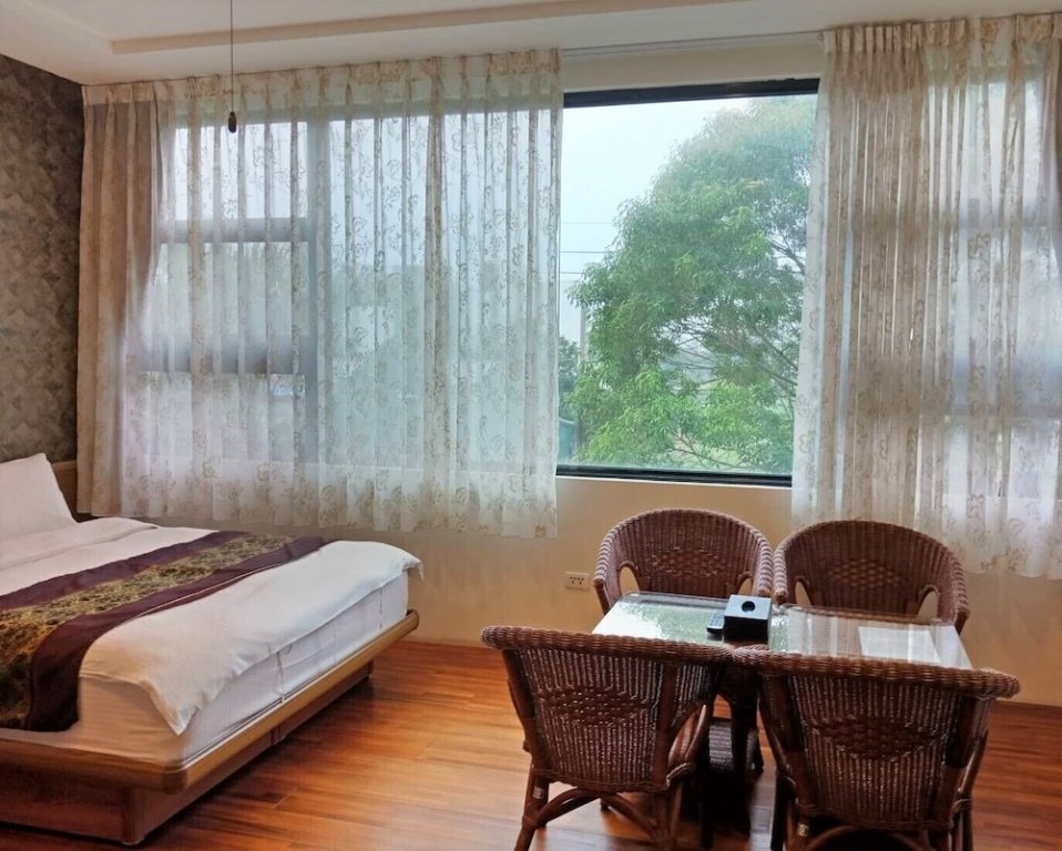 1 Bedroom Standard Quadruple room with balcony Jimei Homestay