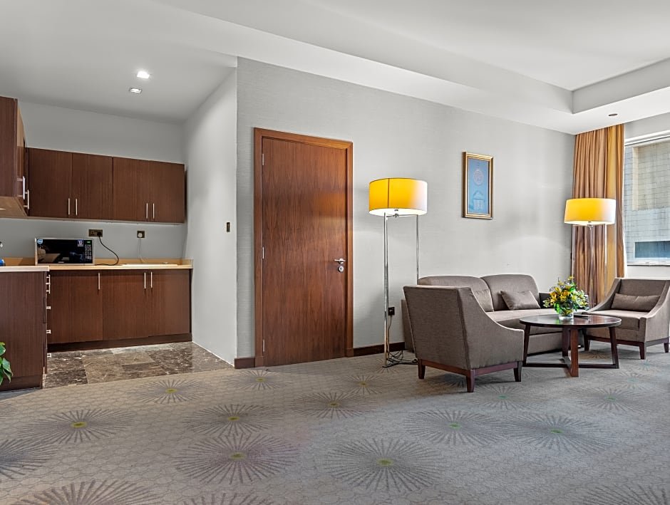 Suite 1 camera da letto Marwat Al Aseel Hotel