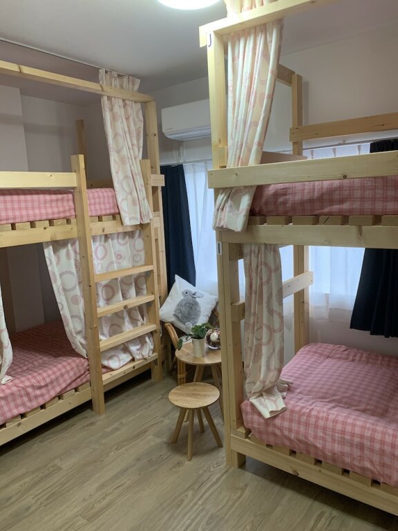 Кровать в общем номере (женский номер) GUEST HOUSE TOKAI NAGARAGAWA - Hostel