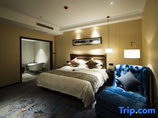 Deluxe suite Xingang International Hotel