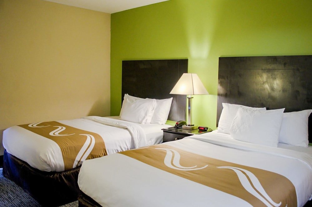 Deluxe chambre Quality Inn & Suites at Airport Blvd I-65