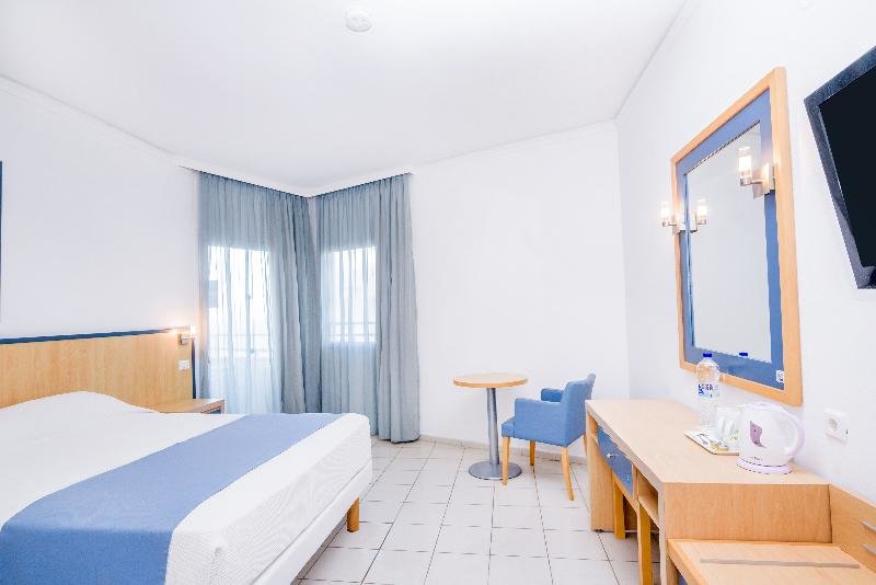 Standard Einzel Zimmer mit Balkon und mit Meerblick Creta Princess