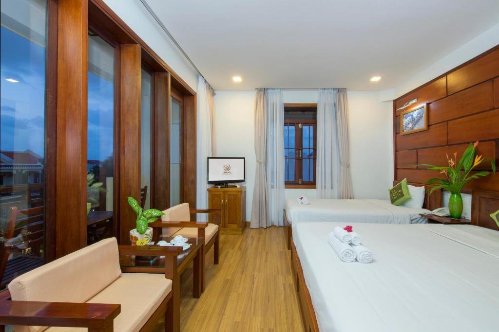 Standard Dreier Zimmer mit Balkon Kiman Hoi An Hotel