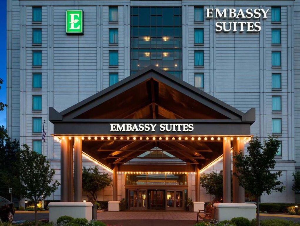Номер Standard с 2 комнатами Embassy Suites by Hilton Chicago Lombard