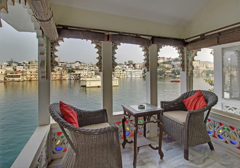Habitación doble De lujo con vista al lago Lake Pichola Hotel