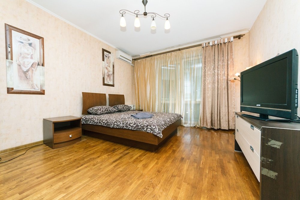 Komfort Apartment Two-storey apartment near IEC