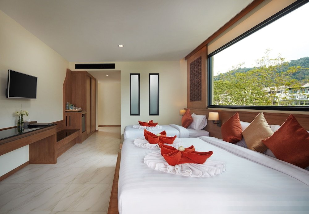 Трёхместный номер Standard с балконом Ananta Burin Resort - SHA Extra Plus