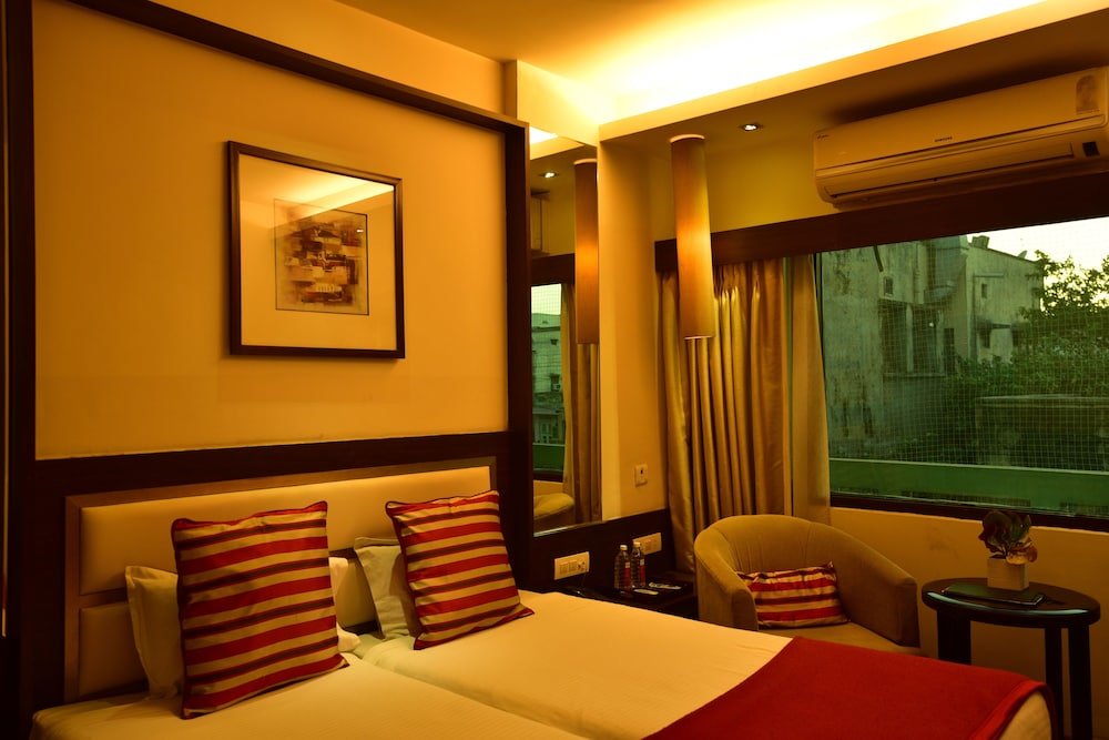 Deluxe room Surya Royal Hotel