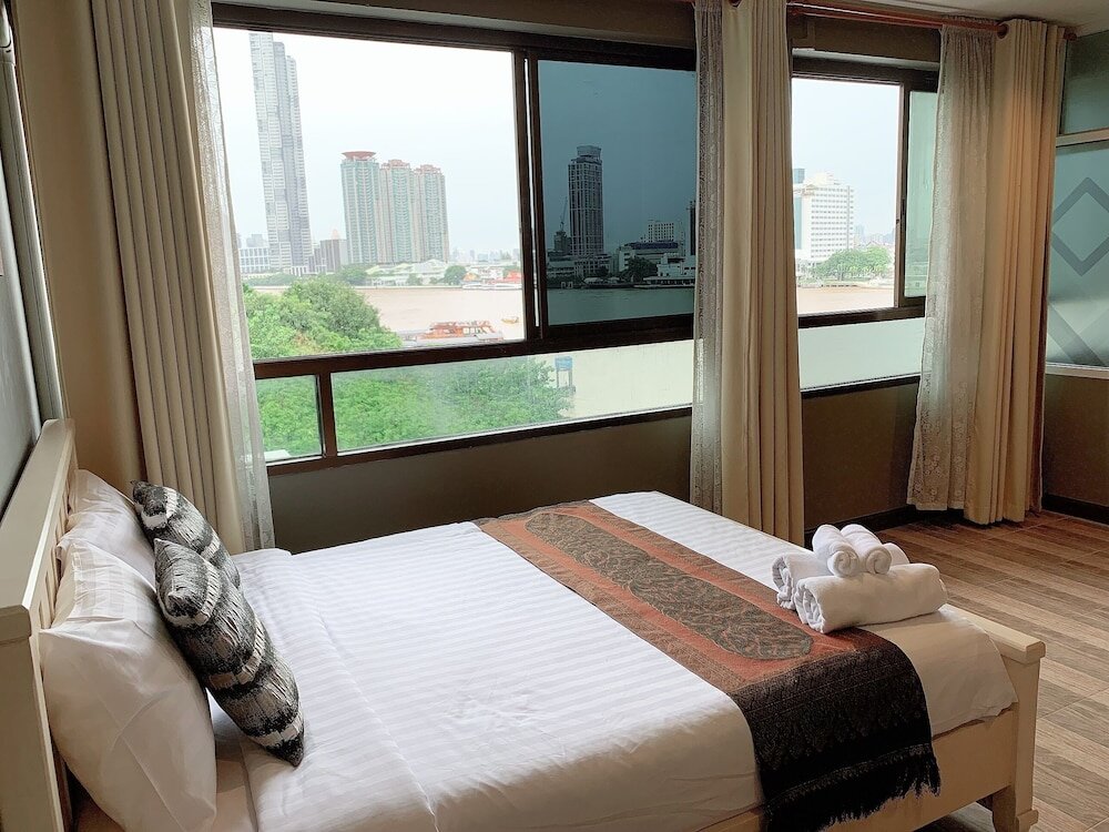 Deluxe room with river view Anandpura Riverside Hotel
