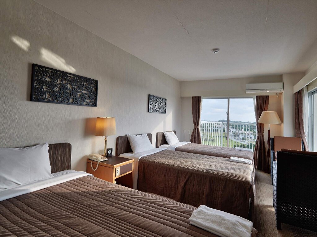 Standard Triple room Resort Hotel Buena Vista Nakijin