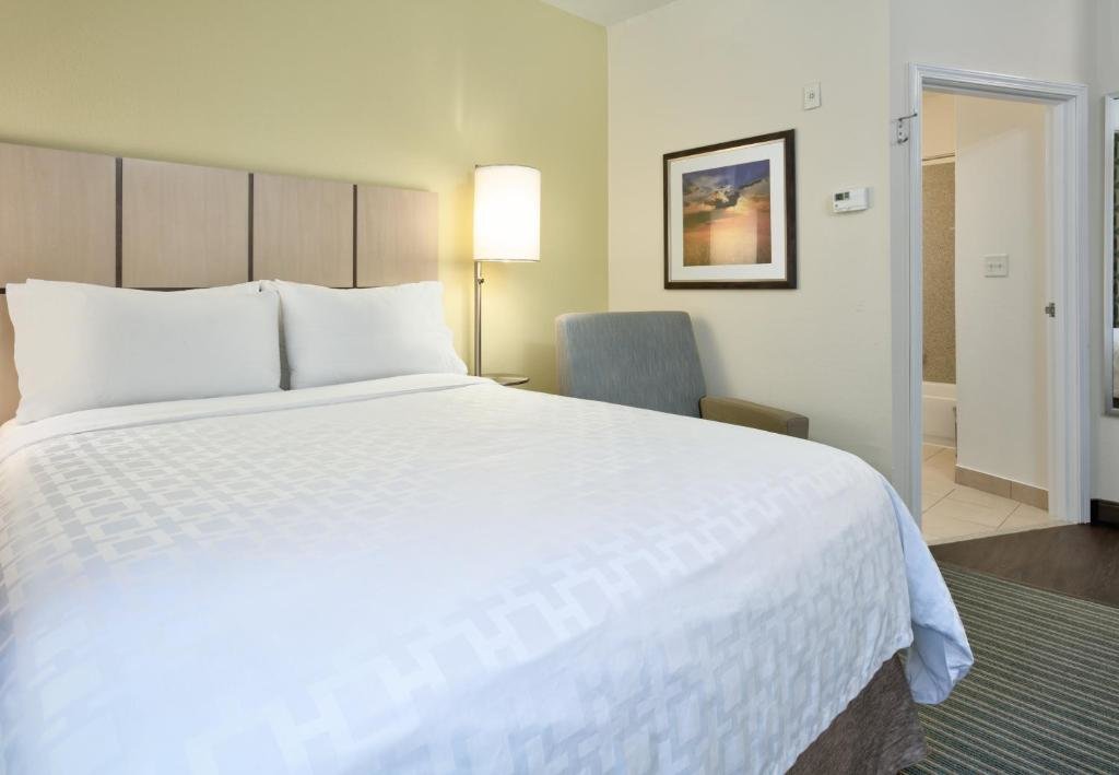 Другое Candlewood Suites Dallas Fort Worth South, an IHG Hotel