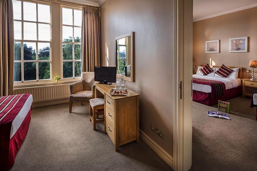 Standard Double room The Glencarn Hotel