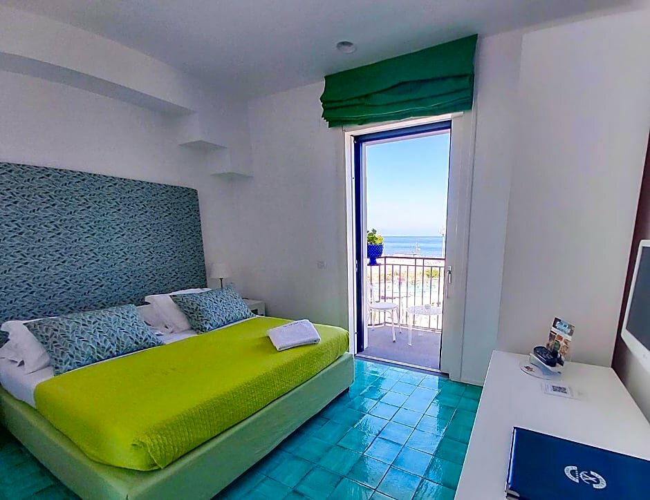 Standard Zimmer mit Balkon und mit Meerblick Le Ancore Hotel