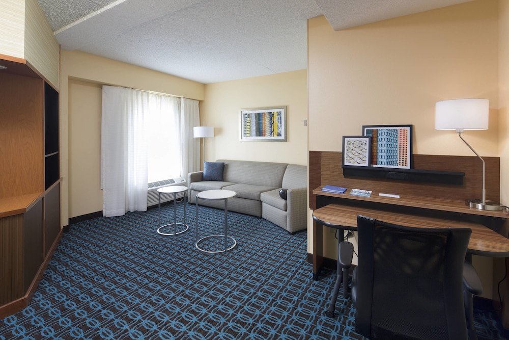 Люкс Executive c 1 комнатой SpringHill Suites by Marriott Newark International Airport