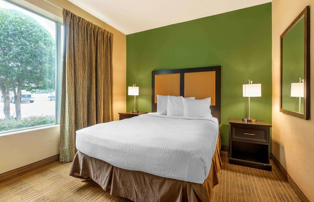 Двухместный люкс c 1 комнатой Extended Stay America Suites - Dallas - Frankford Road