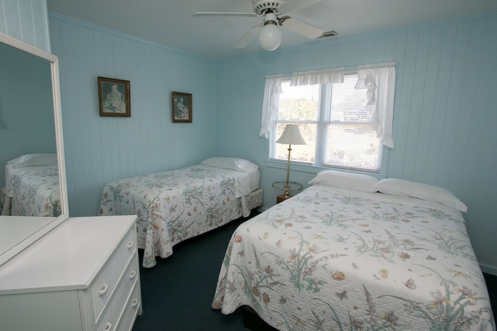 1 Bedroom Superior Cottage Outer Banks Motel - Village Accommodations