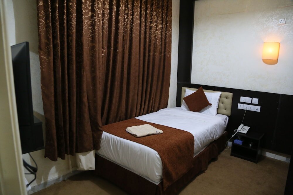 Standard room Teeba Palace Hotel Suites