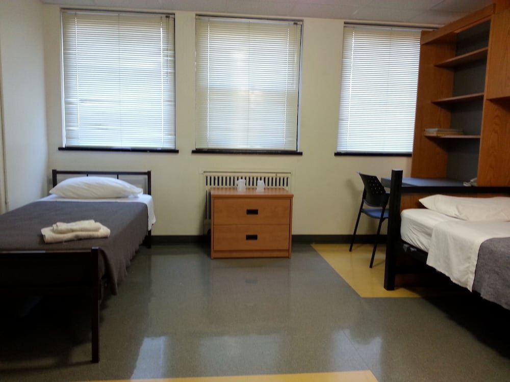 Bed in Dorm Université de Moncton