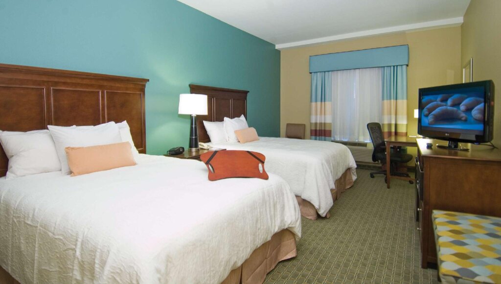 Четырёхместный номер Standard Hampton Inn & Suites Baton Rouge/Port Allen