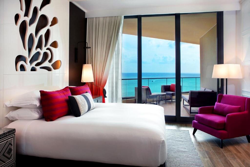 Premium room Kimpton Seafire Resort + Spa, an IHG Hotel