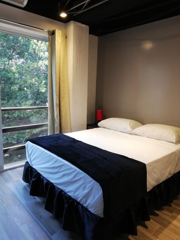 Superior room with river view Billy Box - Hostel