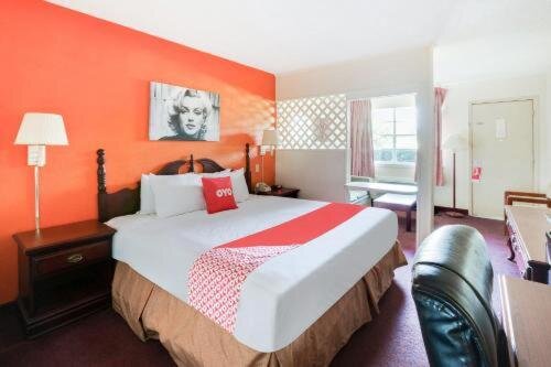 Standard Vierer Zimmer Americas Best Value Inn & Suites Tyler