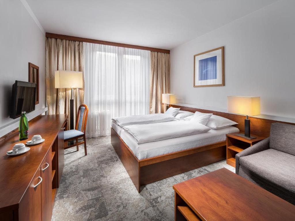 Superior Double room Pinia Hotel & Resort
