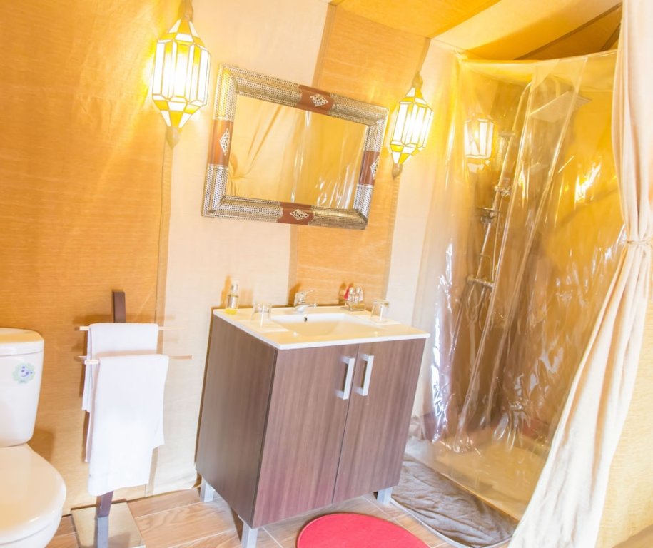 Habitación cuádruple Superior Room in Bungalow - Saharian Luxury Camp