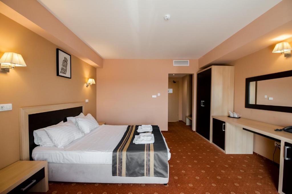 Habitación doble Business con balcón Hotel Oxford Inns&Suites