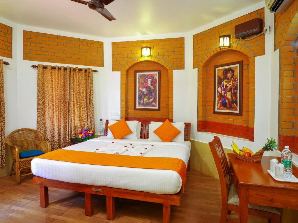 Двухместный номер Deluxe с балконом Krishnatheeram Ayur Holy Beach Resorts