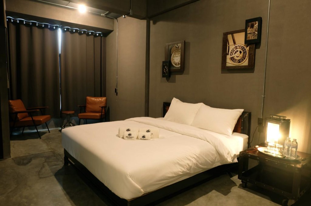 Deluxe room Rider Bedroom Hostel & Cafe