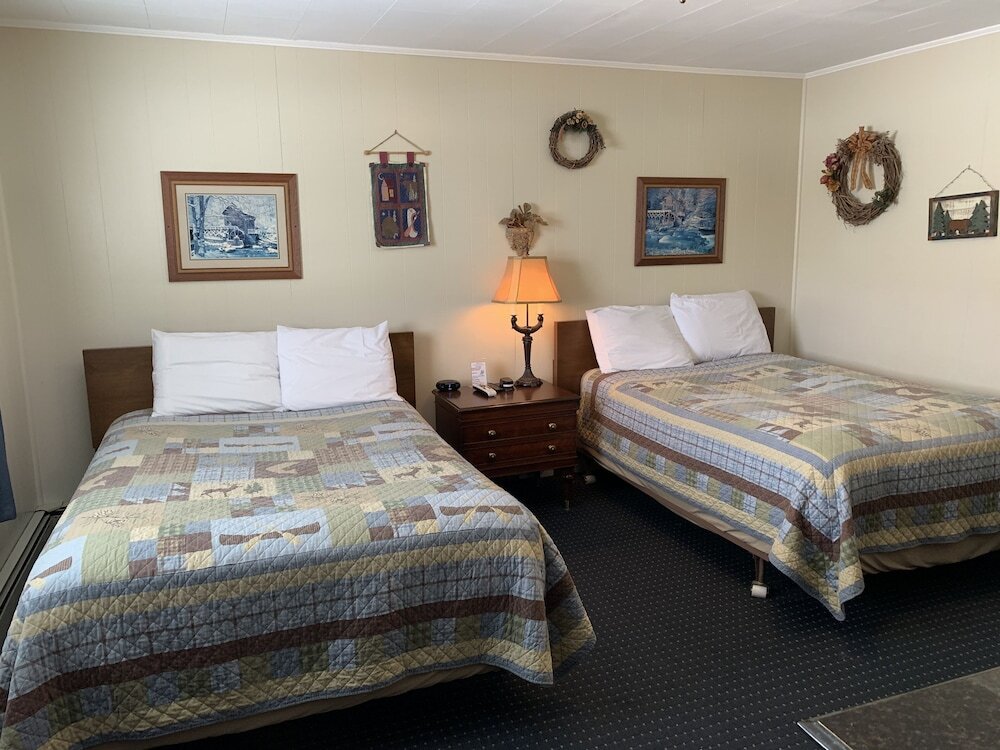 Standard Vierer Zimmer Carroll Motel & Cottages