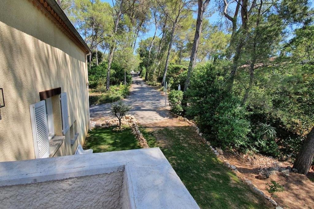 Villa Charming villa with pool and view to Pic St. Loup