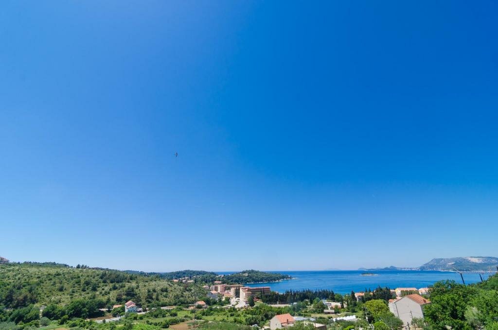 2 Bedrooms Apartment with balcony and with sea view Apartment Feel Phili