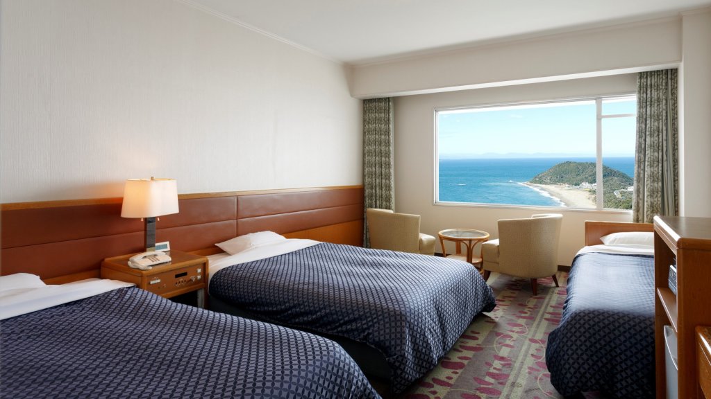 Standard Triple room Irago Ocean Resort