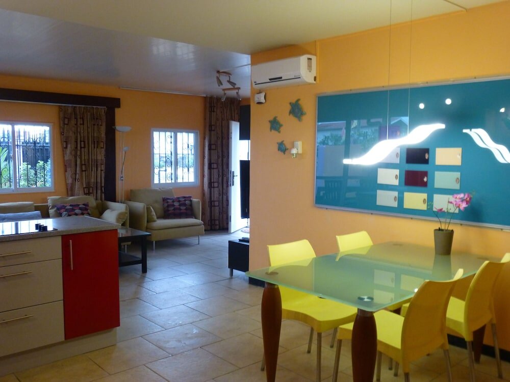 Апартаменты Comfort с 3 комнатами Kekemba Apartments Paramaribo