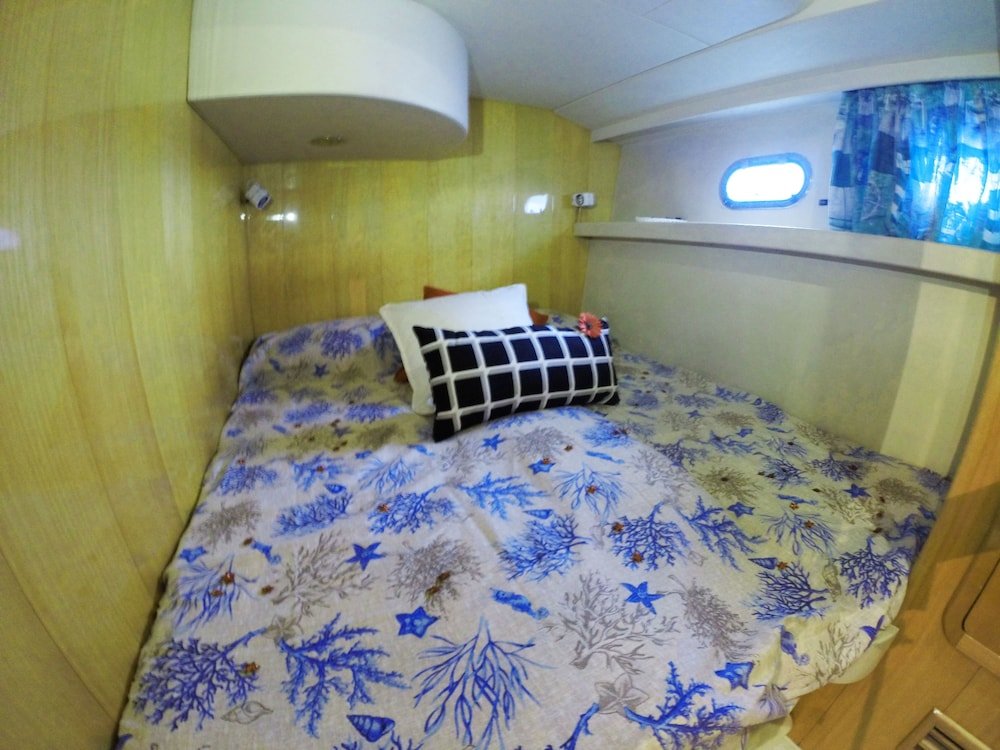 Люкс с 3 комнатами с видом на море Yacht Suite Sorrento