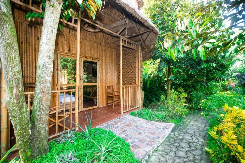 Бунгало Deluxe Bamboo Eco Village