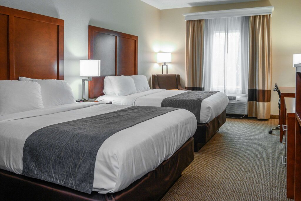 Standard quadruple chambre Comfort Inn & Suites Patriots Point