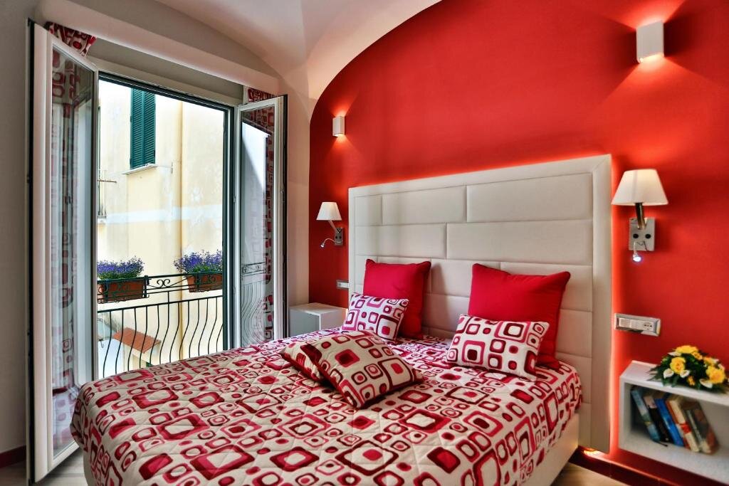 Апартаменты c 1 комнатой с балконом Amalfi Apartments Design centro storico
